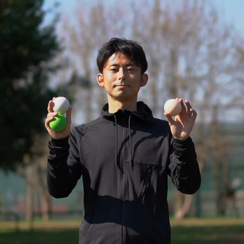 ジャグリングの基本技「3ボールカスケード」のやりかた